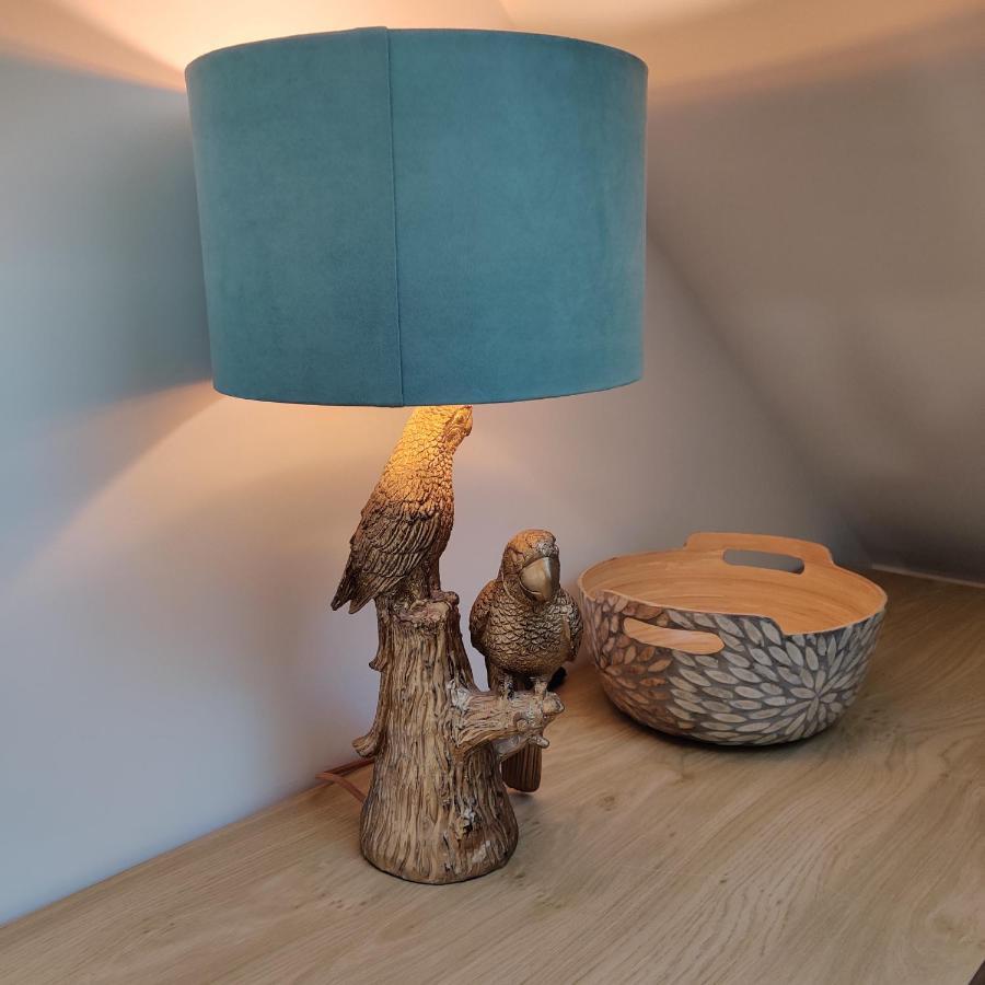 Delightful & Picturesque Modern Detached Apartment, Next To Chester Zoo, Near Park And Ride To City Centre المظهر الخارجي الصورة
